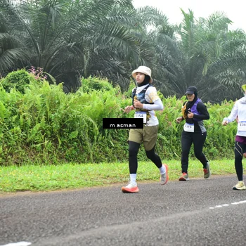 Runner Photo 7351573