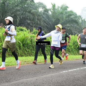 Runner Photo 7351578