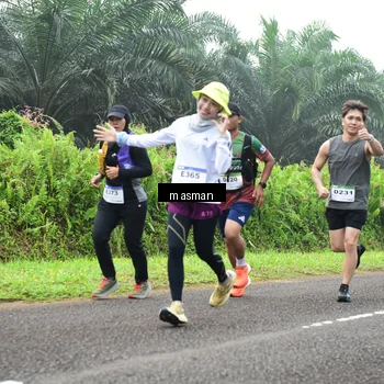 Runner Photo 7351588