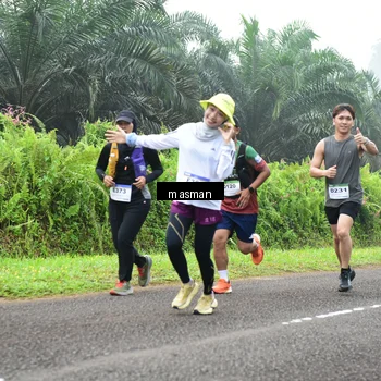 Runner Photo 7351593