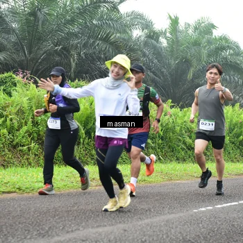 Runner Photo 7351599