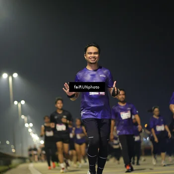 Runner Photo 7351605