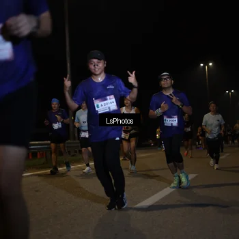 Runner Photo 7351613