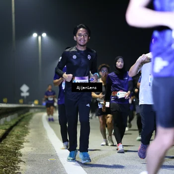 Runner Photo 7351625
