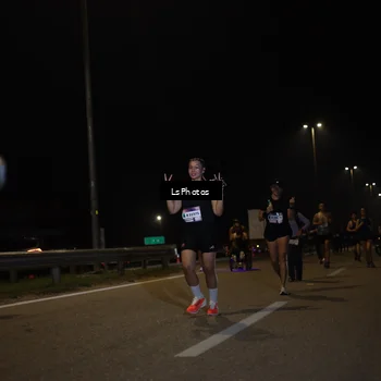 Runner Photo 7351638