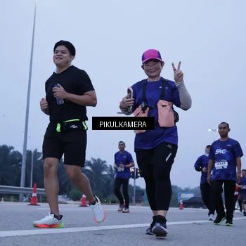 Runner Photo 7351641