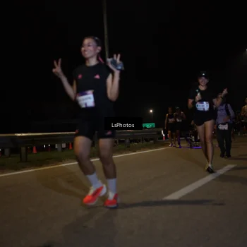 Runner Photo 7351644