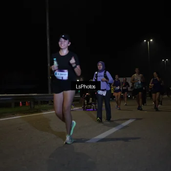 Runner Photo 7351648