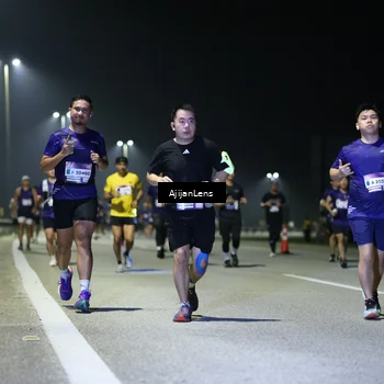 Runner Photo 7351689