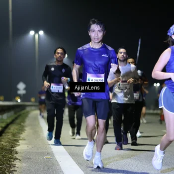 Runner Photo 7351705