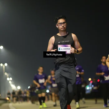 Runner Photo 7351713