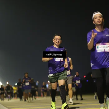 Runner Photo 7351745