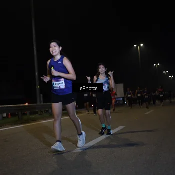 Runner Photo 7351755