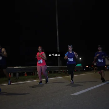Runner Photo 7351780