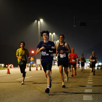 Runner Photo 7351781