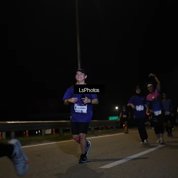 Runner Photo 7351795