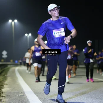 Runner Photo 7351797