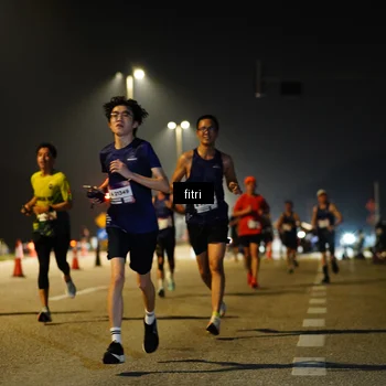 Runner Photo 7351800