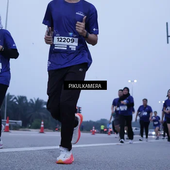 Runner Photo 7351808