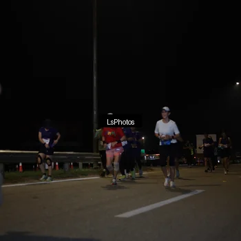 Runner Photo 7351842