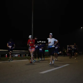 Runner Photo 7351888