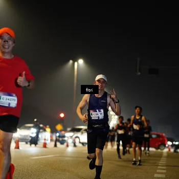 Runner Photo 7351904