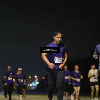 Runner Photo 7351925