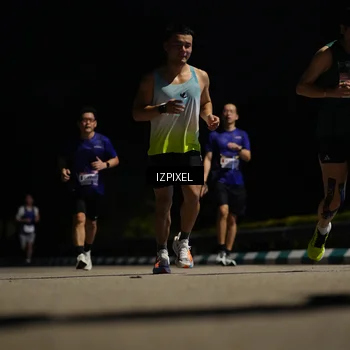 Runner Photo 7351979