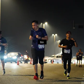 Runner Photo 7351992