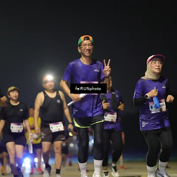 Runner Photo 7352001