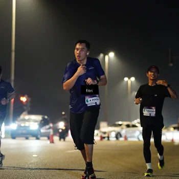Runner Photo 7352003
