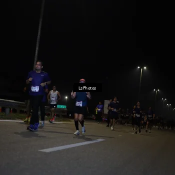 Runner Photo 7352008