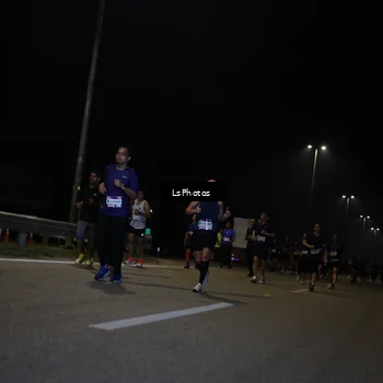 Runner Photo 7352061
