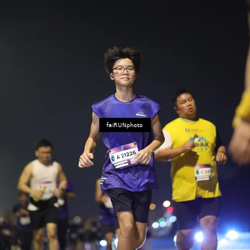 Runner Photo 7352064