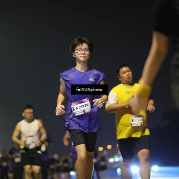 Runner Photo 7352066