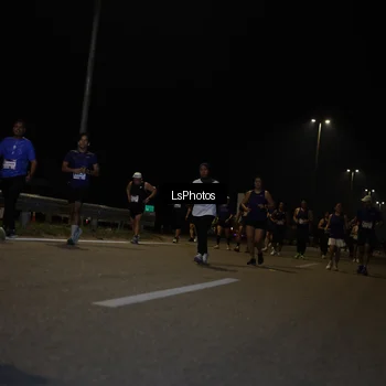 Runner Photo 7352076