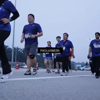 Runner Photo 7352088