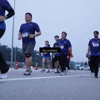 Runner Photo 7352095
