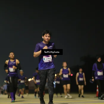 Runner Photo 7352106