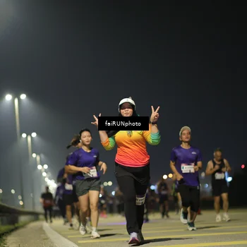 Runner Photo 7352119
