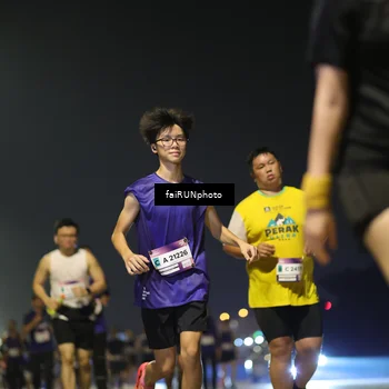 Runner Photo 7352120