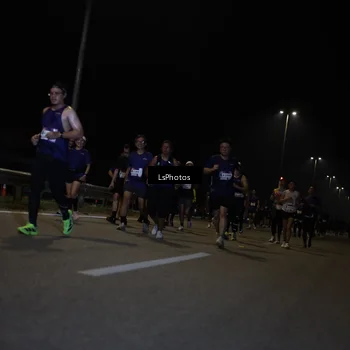 Runner Photo 7352126