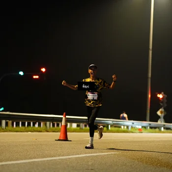 Runner Photo 7352175