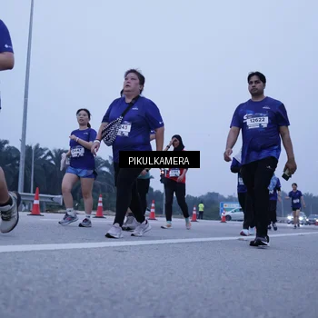 Runner Photo 7352191