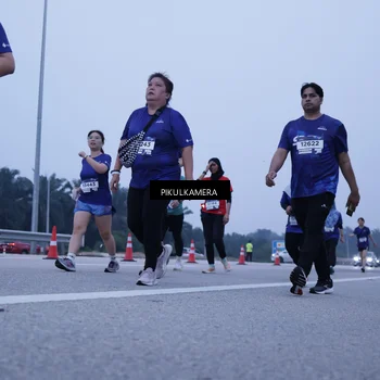 Runner Photo 7352209