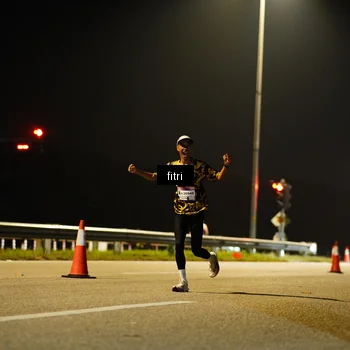 Runner Photo 7352213