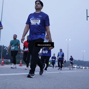 Runner Photo 7352231
