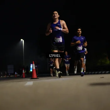 Runner Photo 7352236