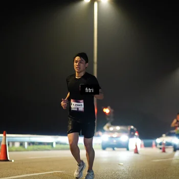Runner Photo 7352253