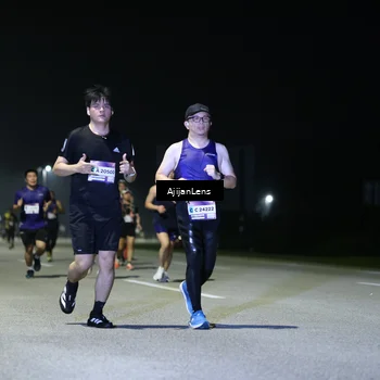 Runner Photo 7352263